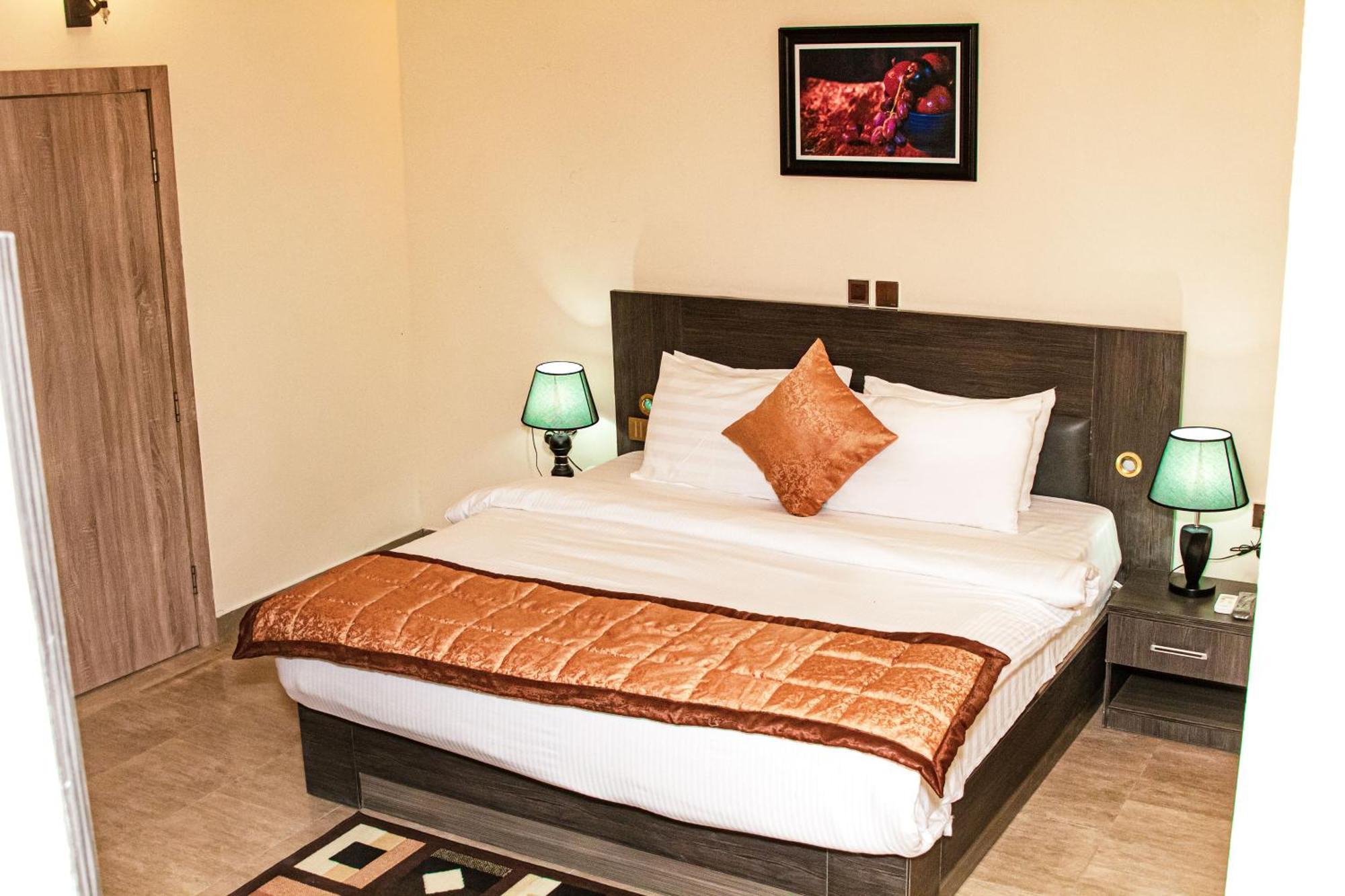 Beni Gold Hotel, Ikoyi Lagos Exterior foto